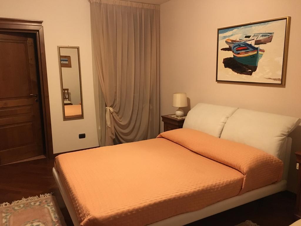 B&B Villa Valchero Carpaneto Piacentino エクステリア 写真