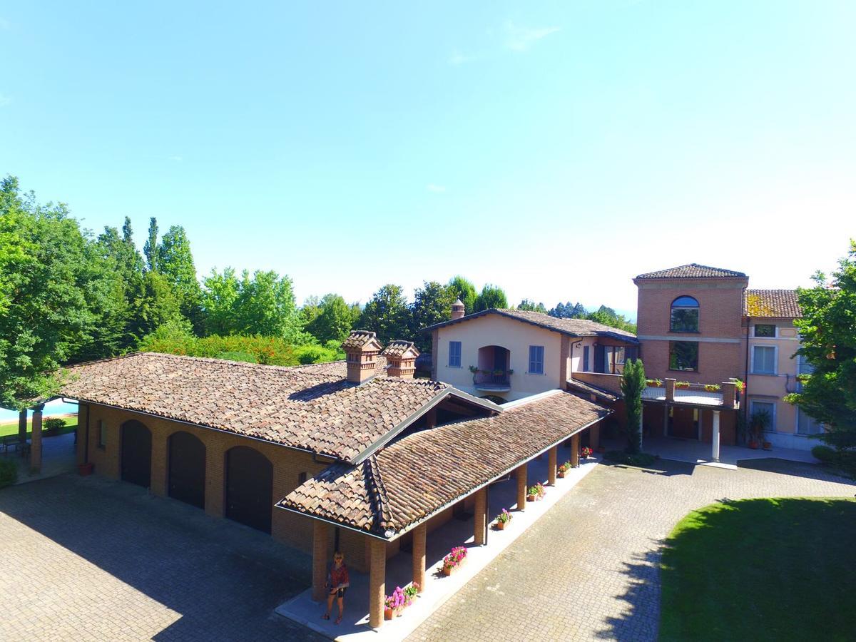 B&B Villa Valchero Carpaneto Piacentino エクステリア 写真